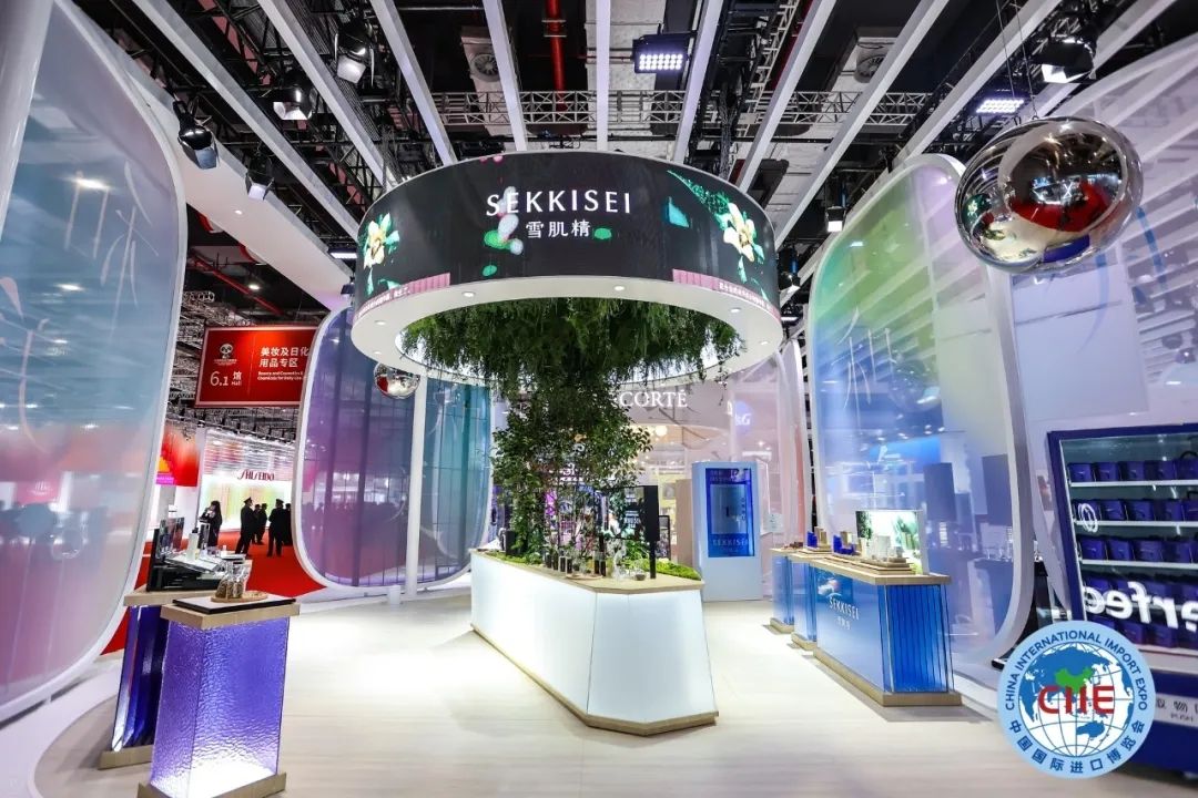 廣州展位設(shè)計(jì)公司搭建中國(guó)國(guó)際進(jìn)口博覽會(huì)