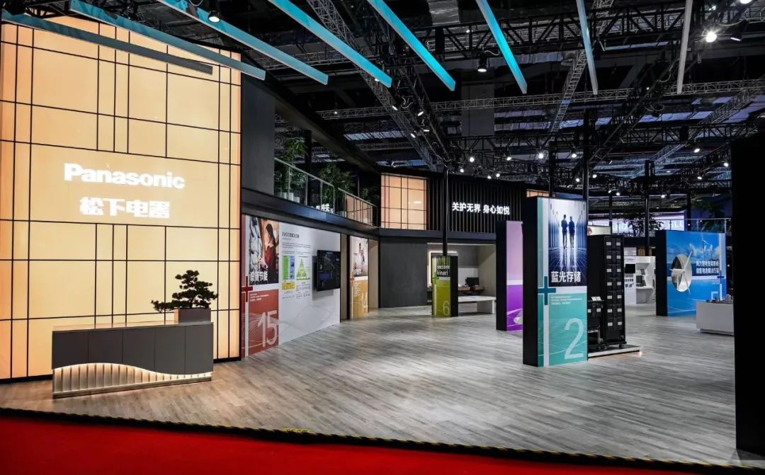 武漢展位設(shè)計(jì)搭建公司領(lǐng)你看最具有創(chuàng)意00家企業(yè)展臺的2023進(jìn)博會（松下展位）5
