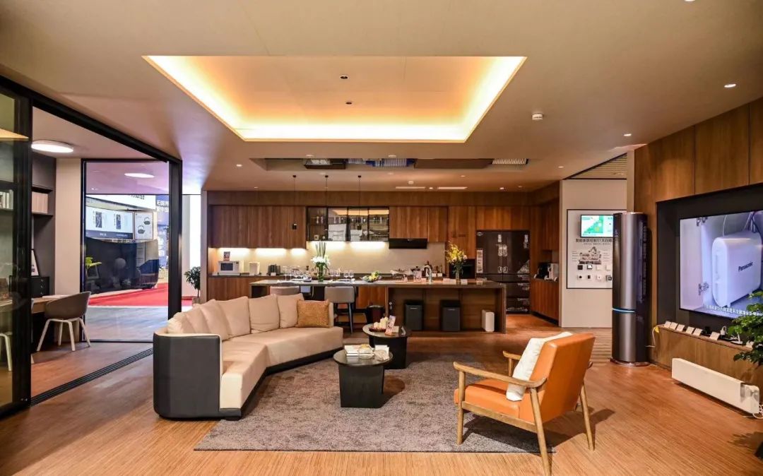 武漢展位設(shè)計(jì)搭建公司領(lǐng)你看最具有創(chuàng)意00家企業(yè)展臺的2023進(jìn)博會（松下展位）3